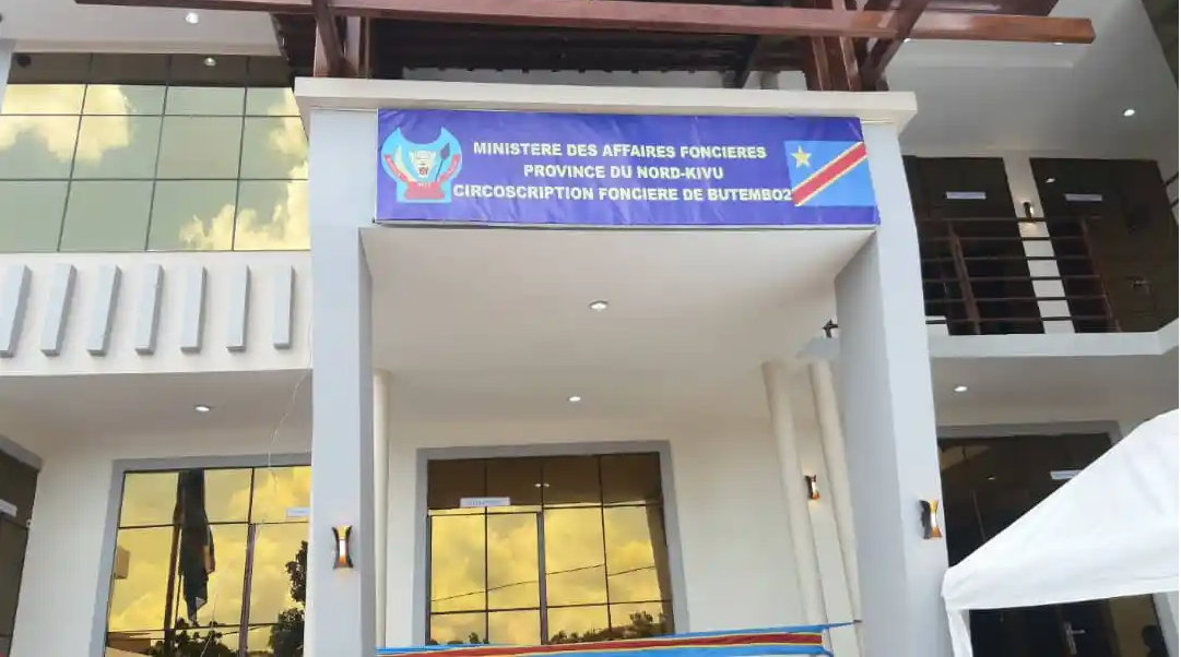 nord-kivu-la-circonscription-fonci-re-de-butembo-2-se-dote-d-un-nouveau-b-timent-administratif